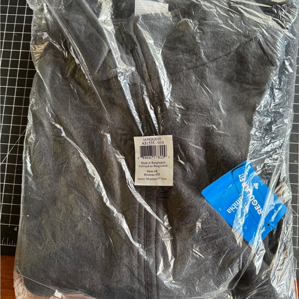 Men's black Vest